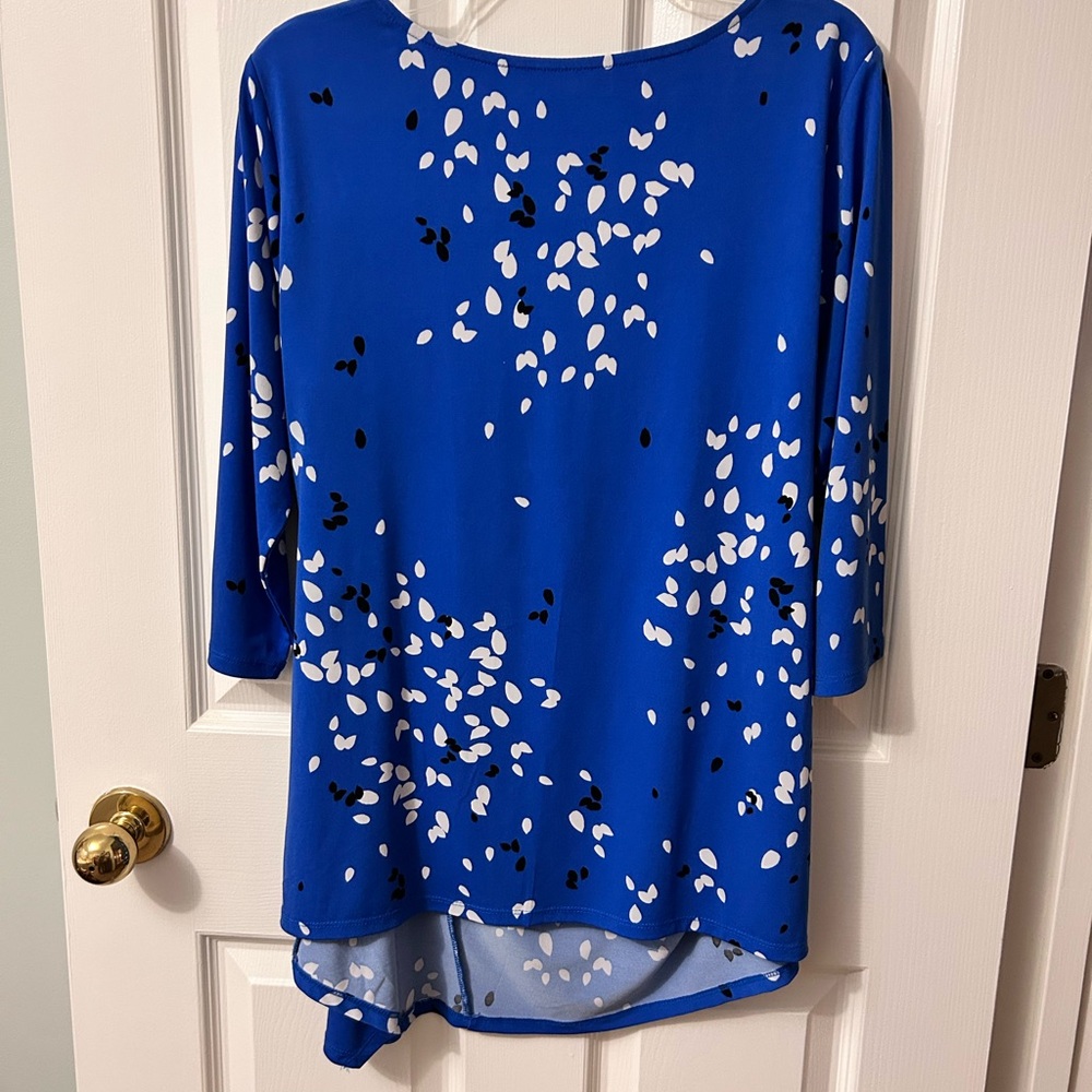 Alfani Women's Cobalt Blue Patterned Blouse - Picture 5 of 9